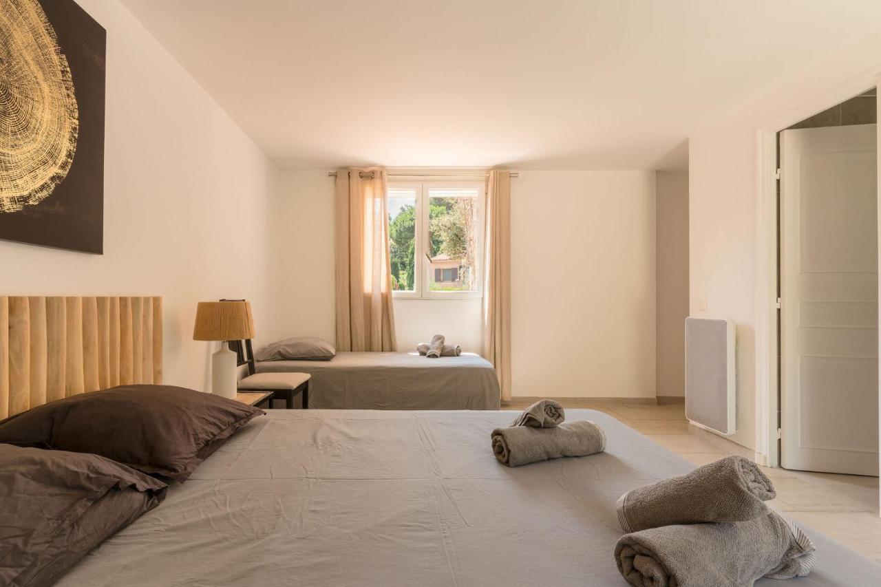 Villa Vue Mer Presqu'Ile De Giens Avec Piscine Йер Экстерьер фото